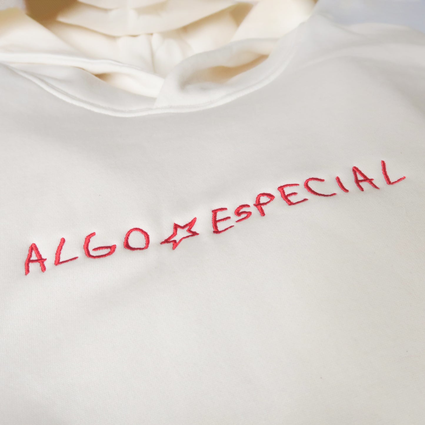 CÁPSULA012 - Algo especial